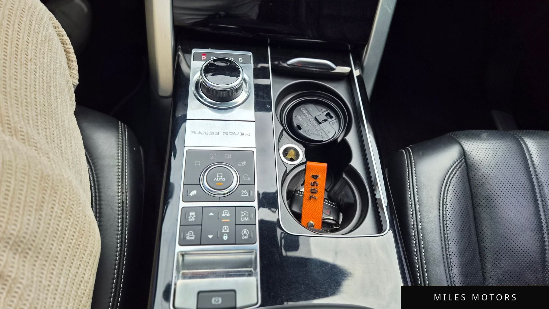 Land Rover Range Rover 2017 — миниатюра 8