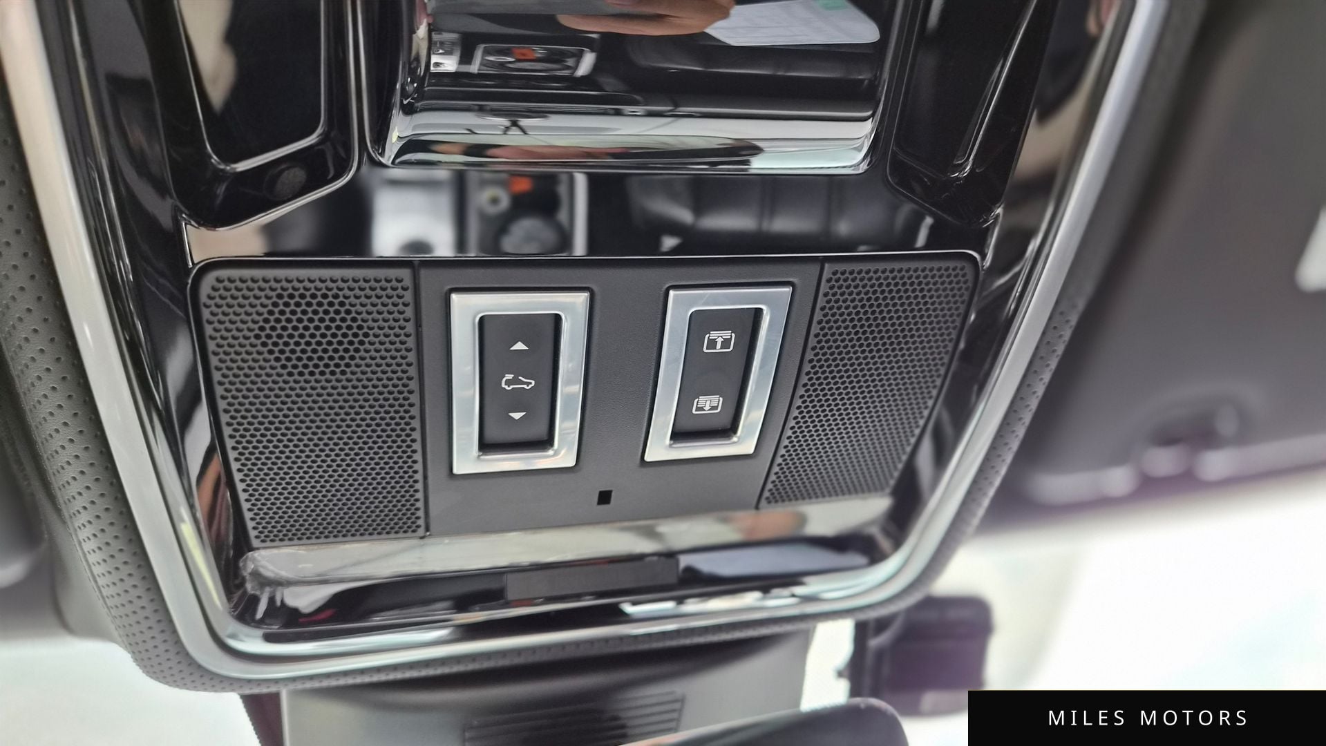 Land Rover Range Rover 2017 — миниатюра 10