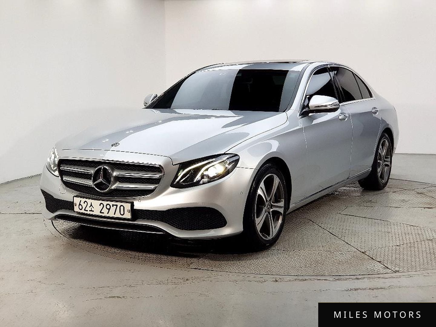 Mercedes-Benz E-Class W213 2019 — фото 1 из 12