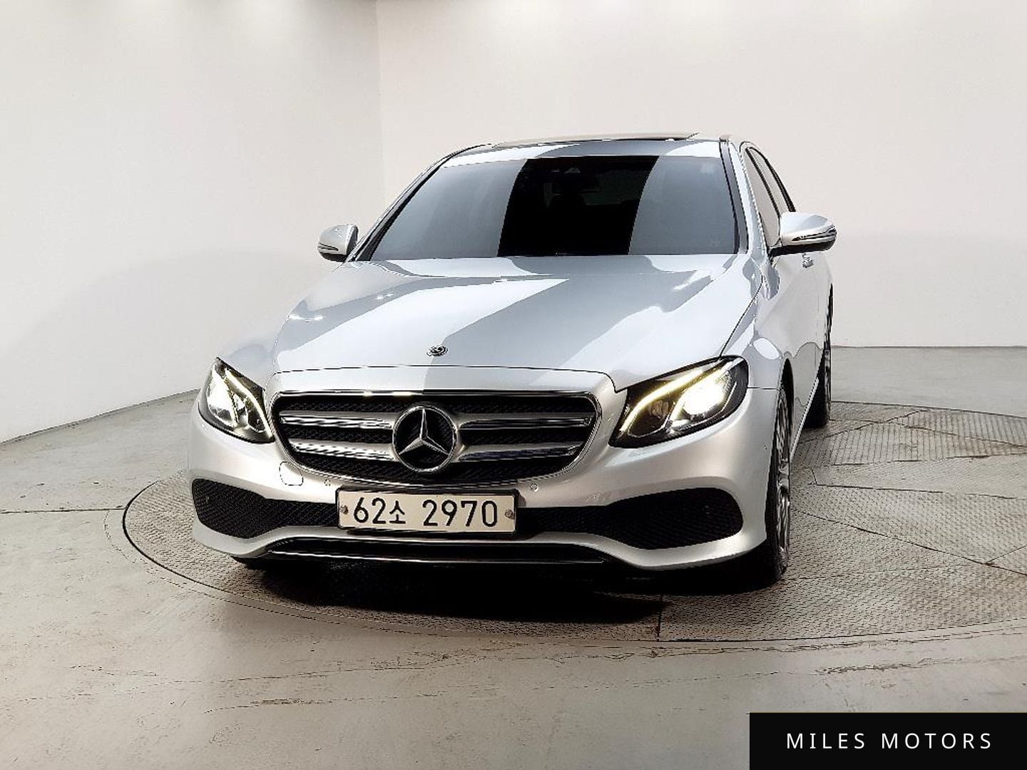 Mercedes-Benz E-Class W213 2019 — миниатюра 2