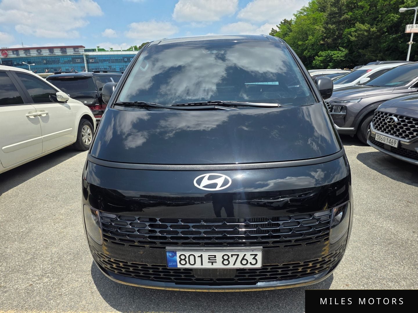 Hyundai Staria 2025 — миниатюра 3