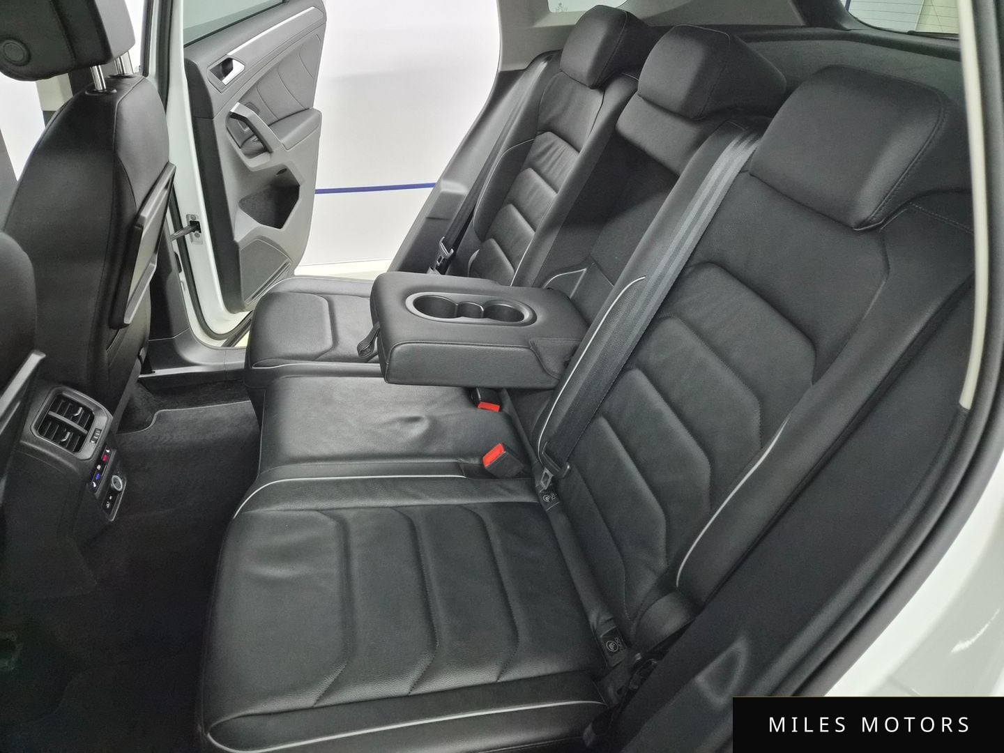 Volkswagen Tiguan 2020 — миниатюра 10