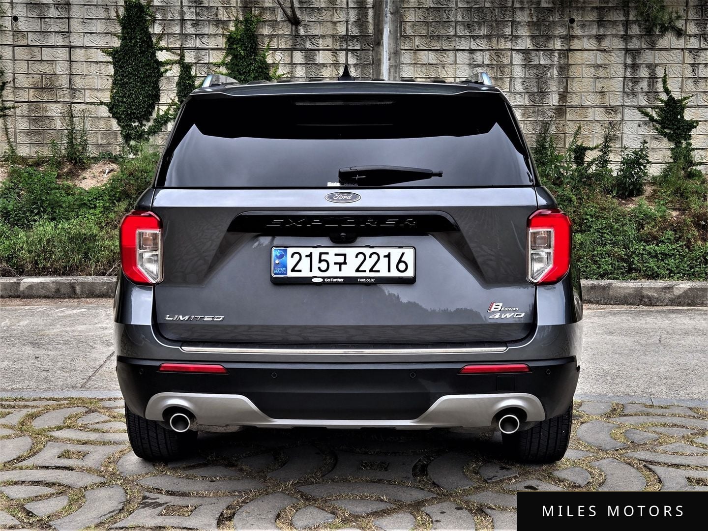 Ford Explorer 2023 — миниатюра 4