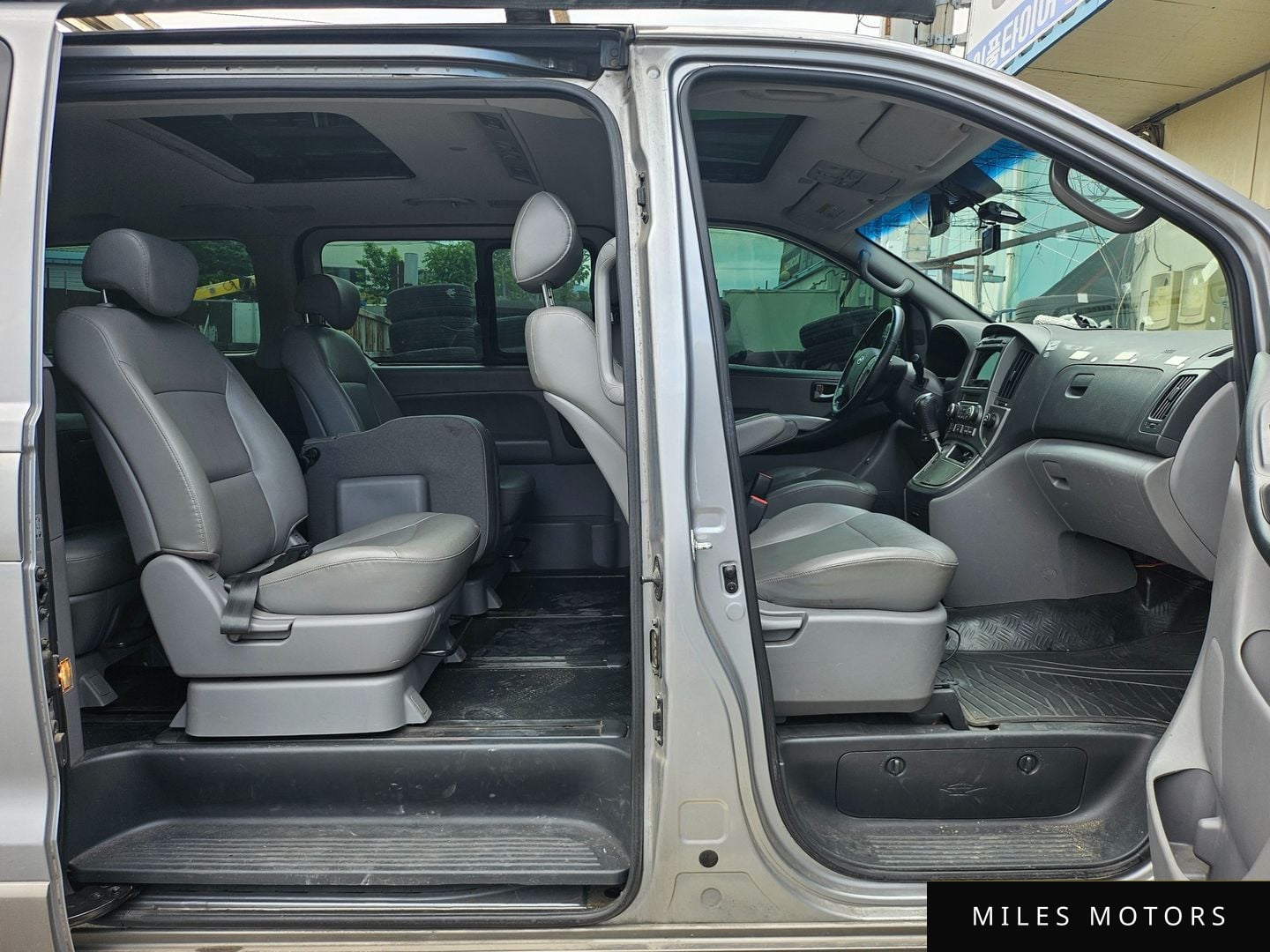 Hyundai Starex 2015 — миниатюра 9