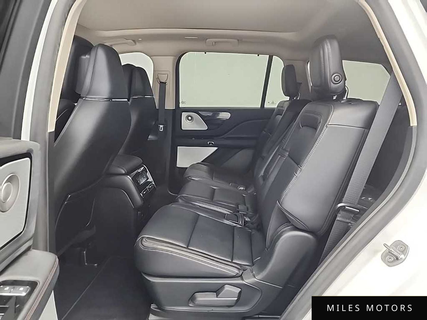 Lincoln Aviator 2020 — миниатюра 12