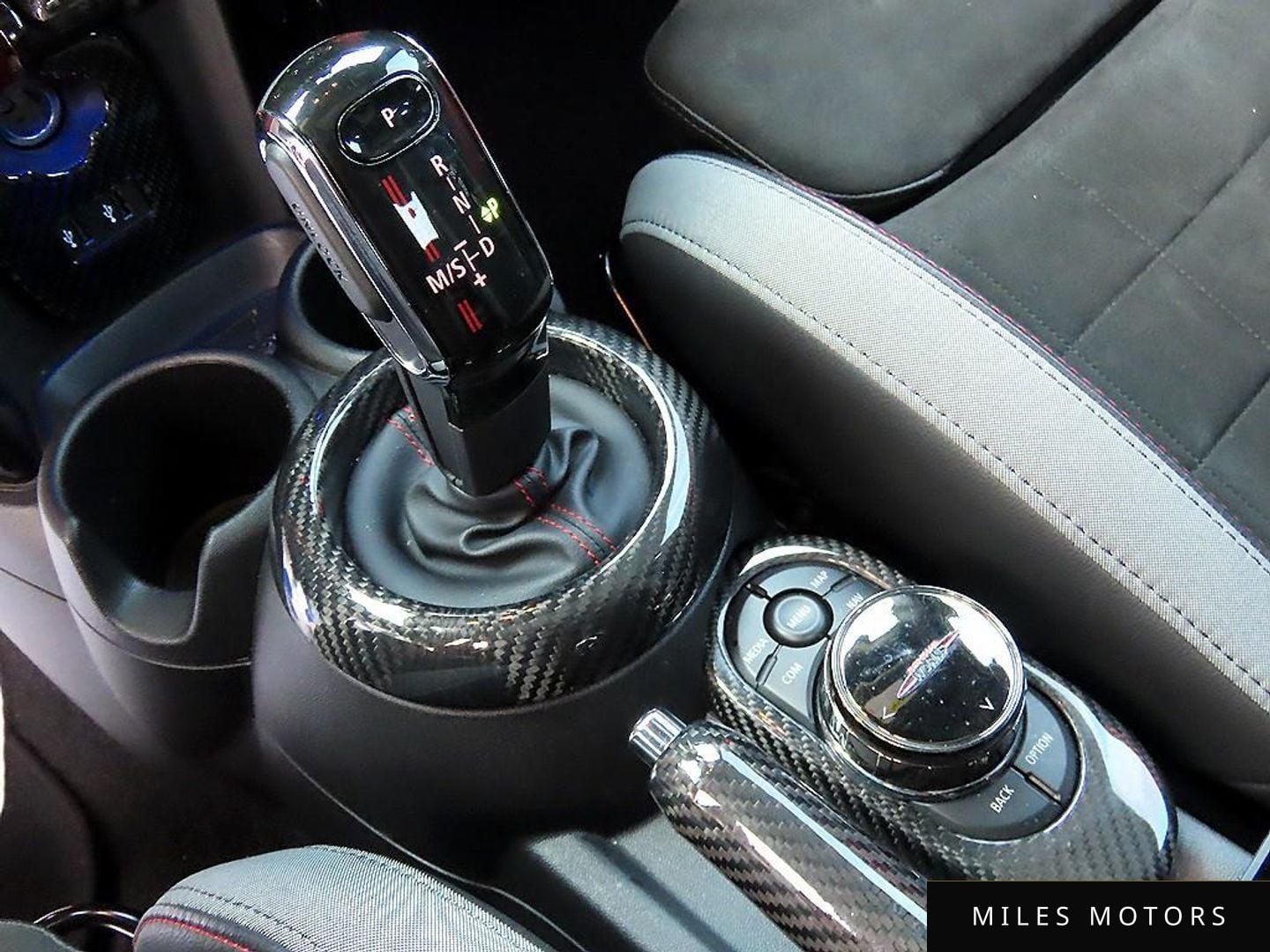 MINI Cooper S 2020 — миниатюра 11