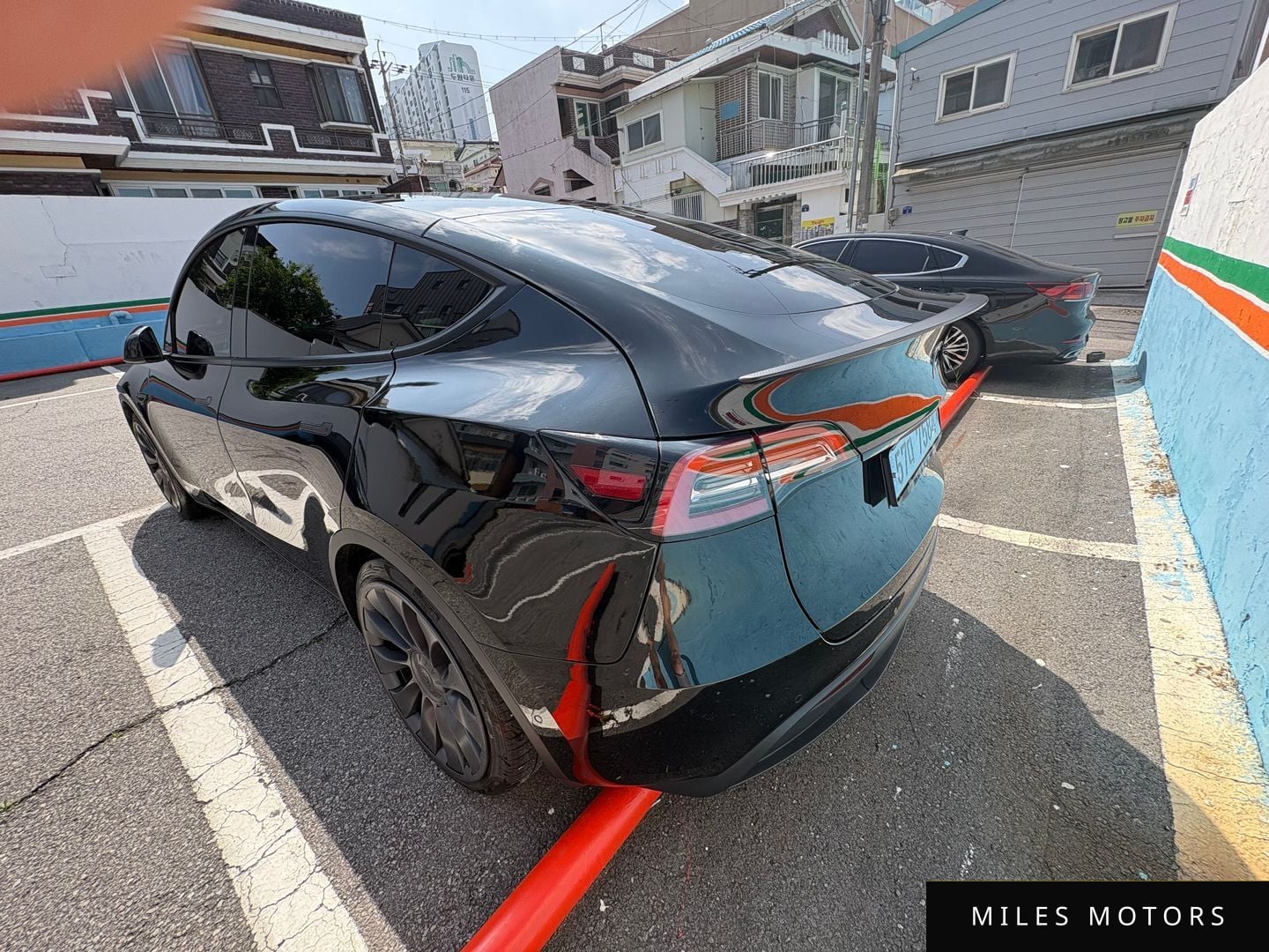 Tesla Model Y 2021 — миниатюра 2