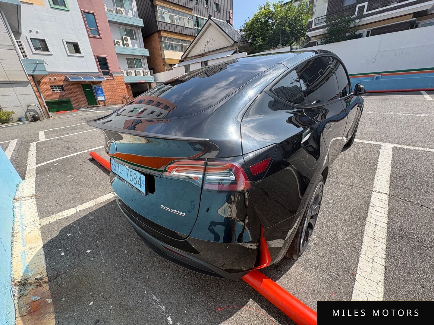 Tesla Model Y 2021 — миниатюра 4