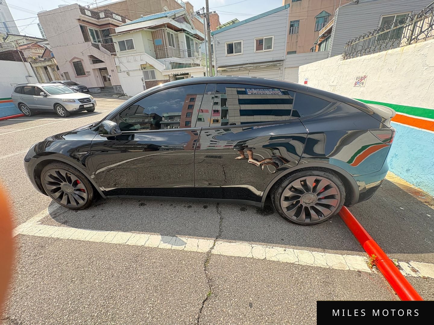 Tesla Model Y 2021 — миниатюра 5