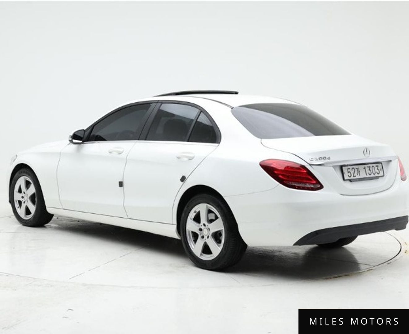 Mercedes-Benz C-Class W205 2017 — миниатюра 3