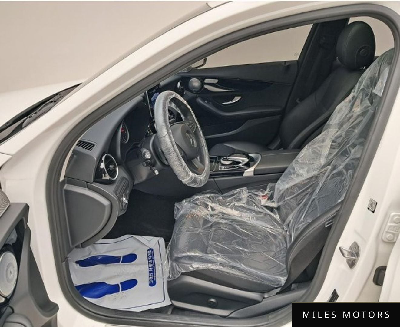 Mercedes-Benz C-Class W205 2017 — миниатюра 12