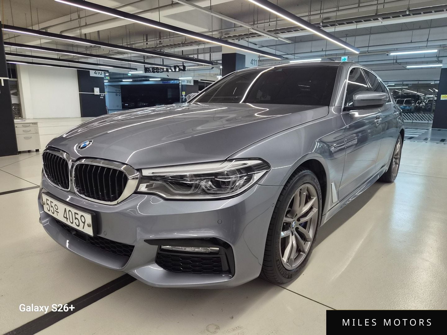BMW 5 Series (G30) 2018 — миниатюра 2