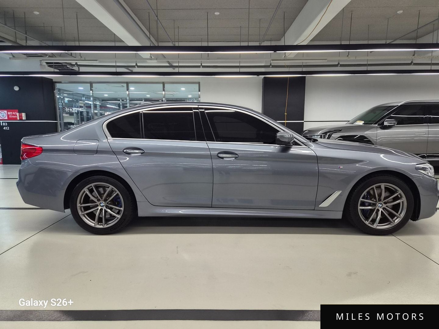 BMW 5 Series (G30) 2018 — миниатюра 7