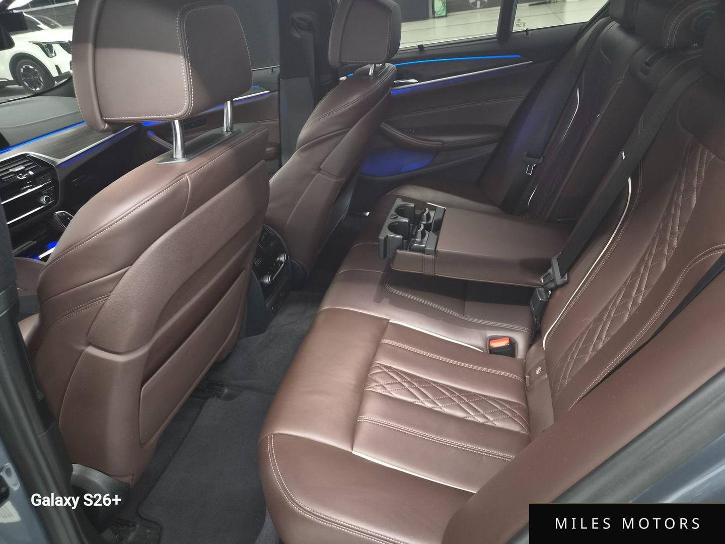 BMW 5 Series (G30) 2018 — миниатюра 11