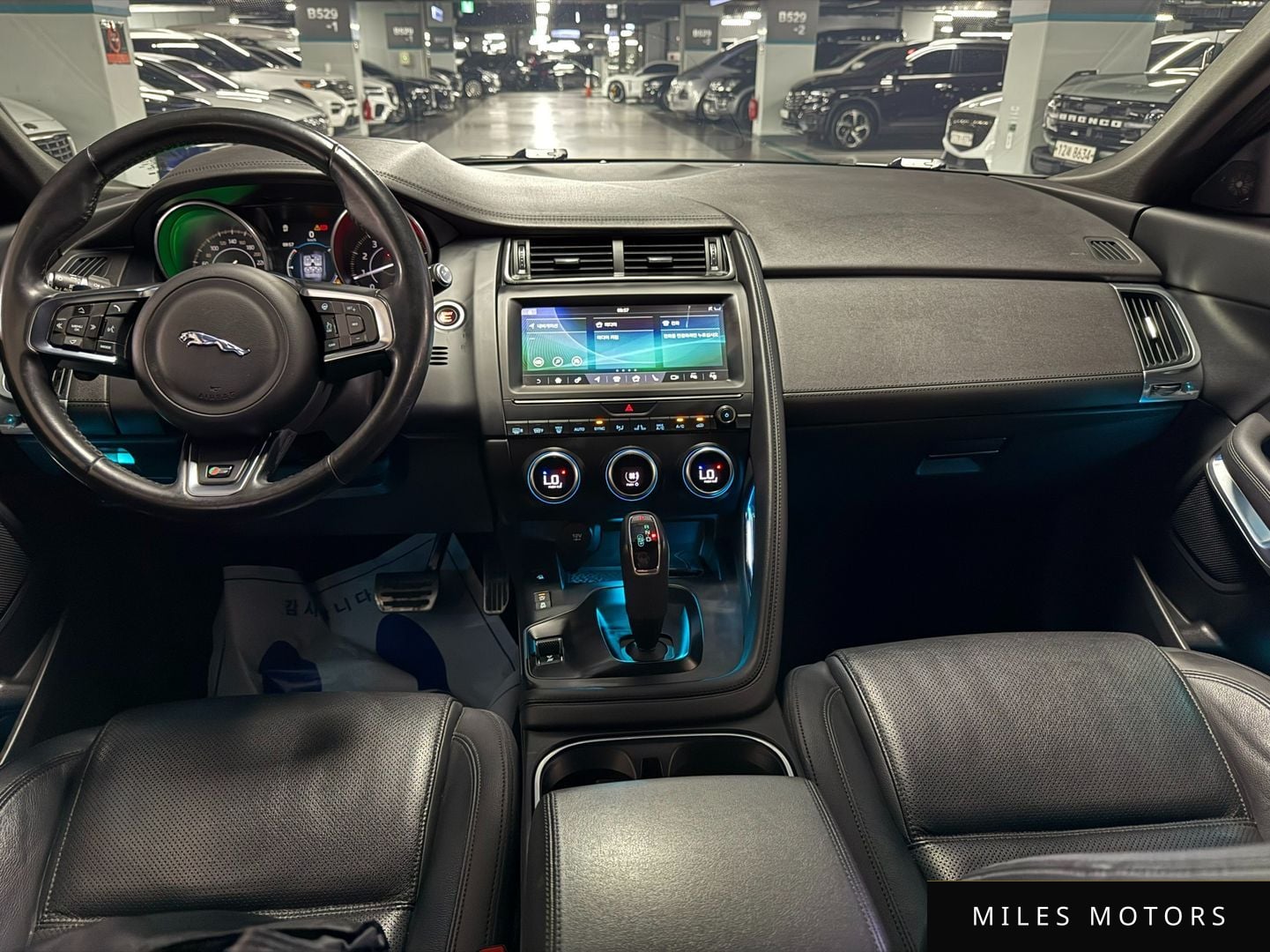 Jaguar E-PACE 2018 — миниатюра 7