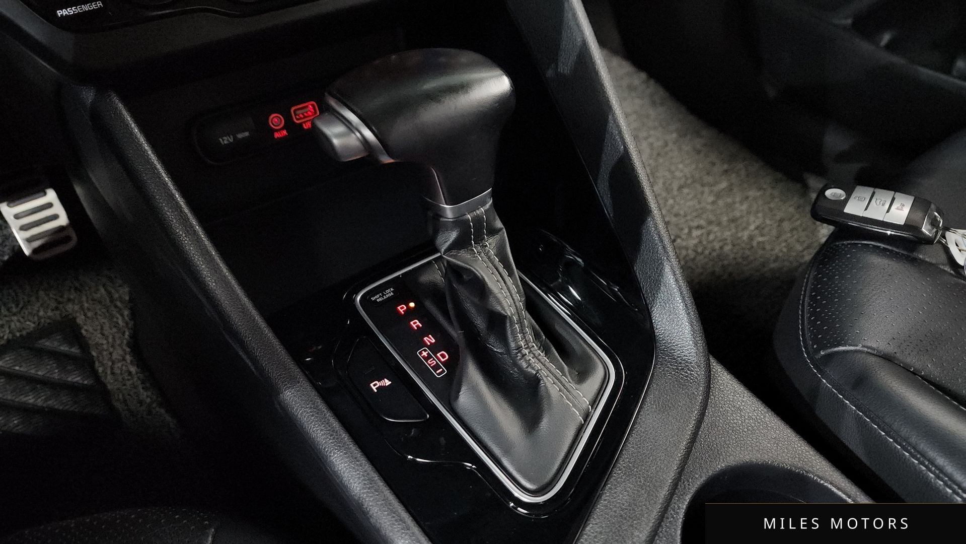 Kia Niro 2017 — миниатюра 12