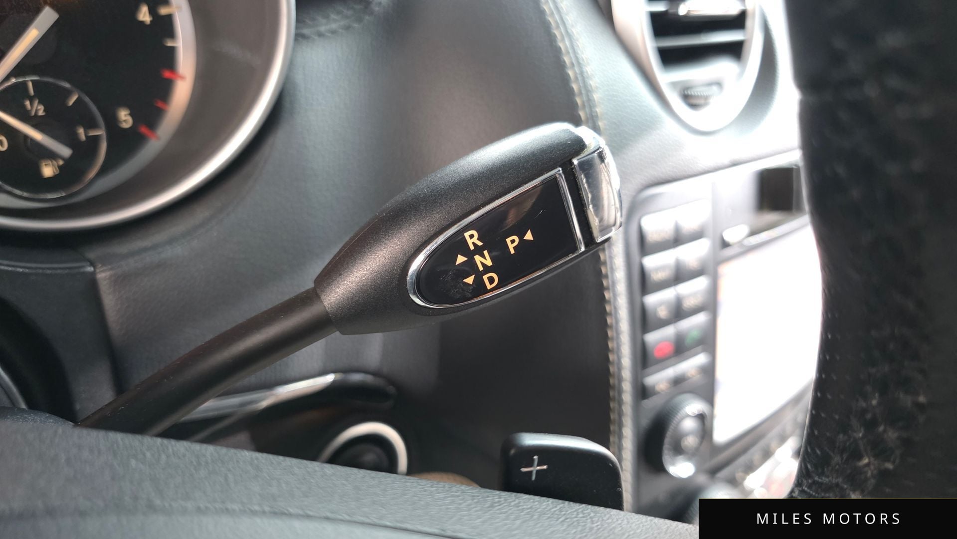 Mercedes-Benz M-Class W164 2011 — миниатюра 9