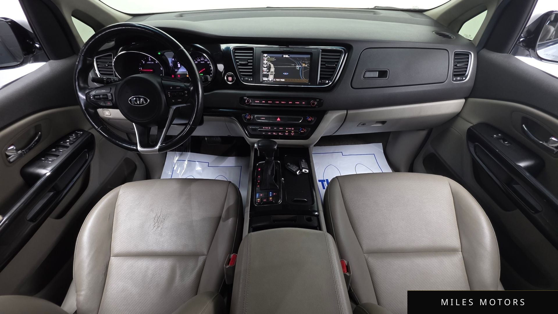 Kia Canival 2017 — миниатюра 10