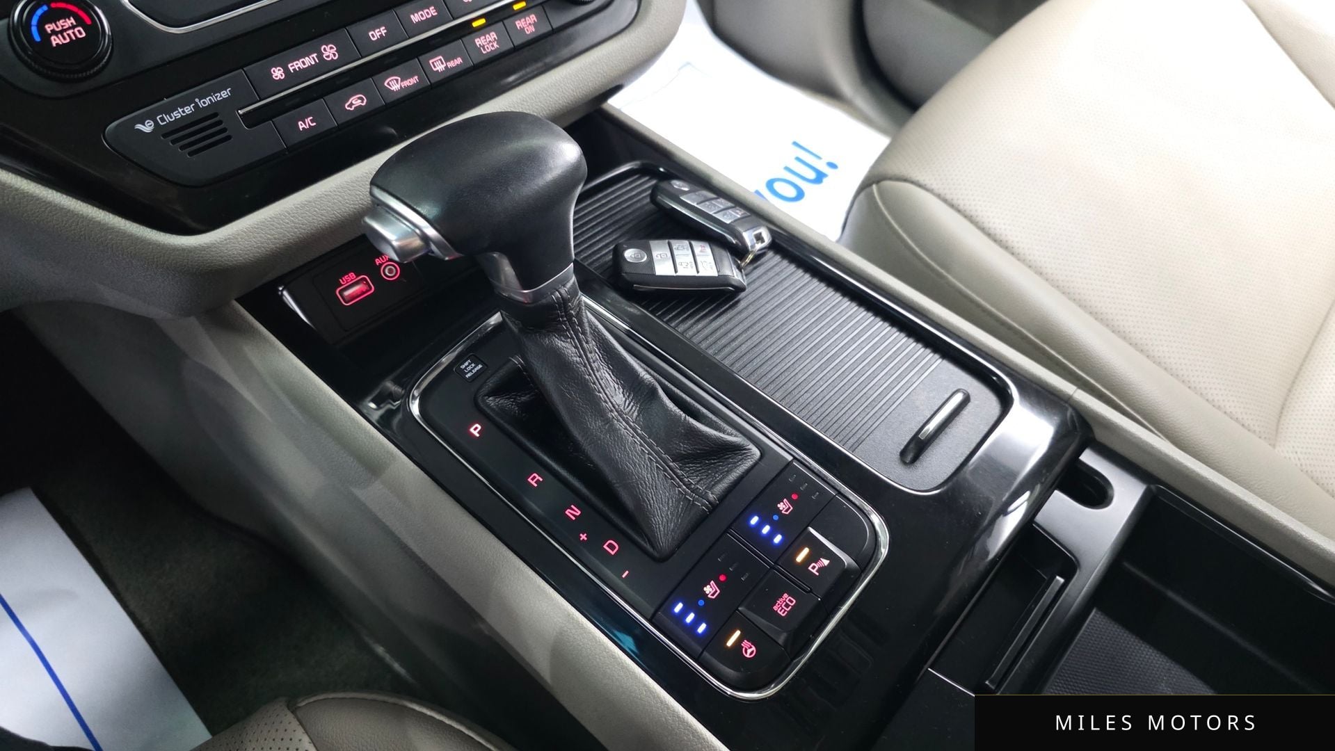 Kia Canival 2017 — миниатюра 12