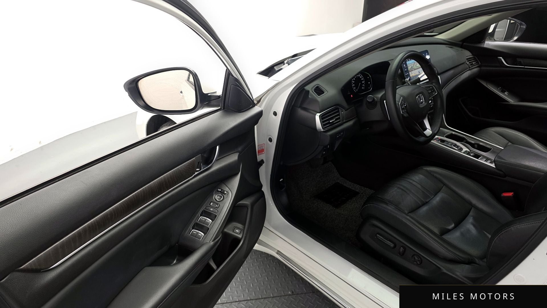 Honda Accord 2018 — миниатюра 10