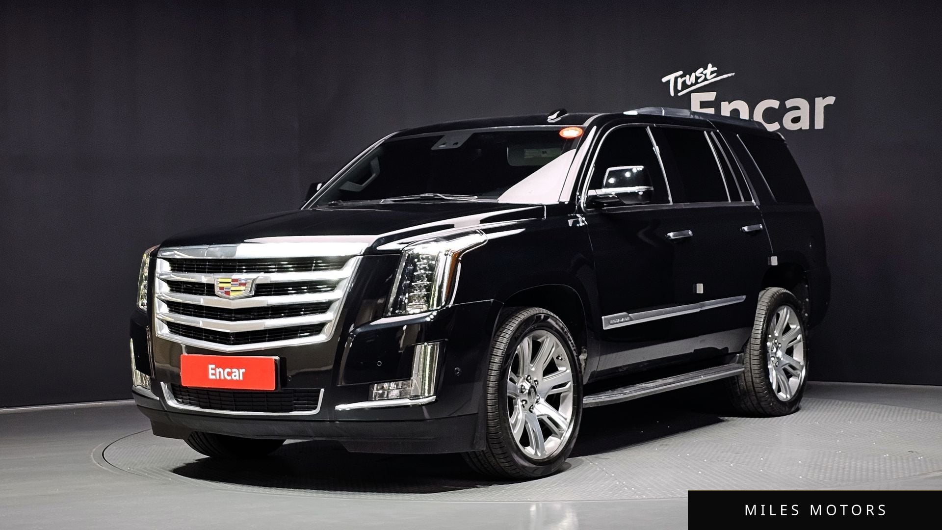 Cadillac Escalade 2020 — фото 1 из 12