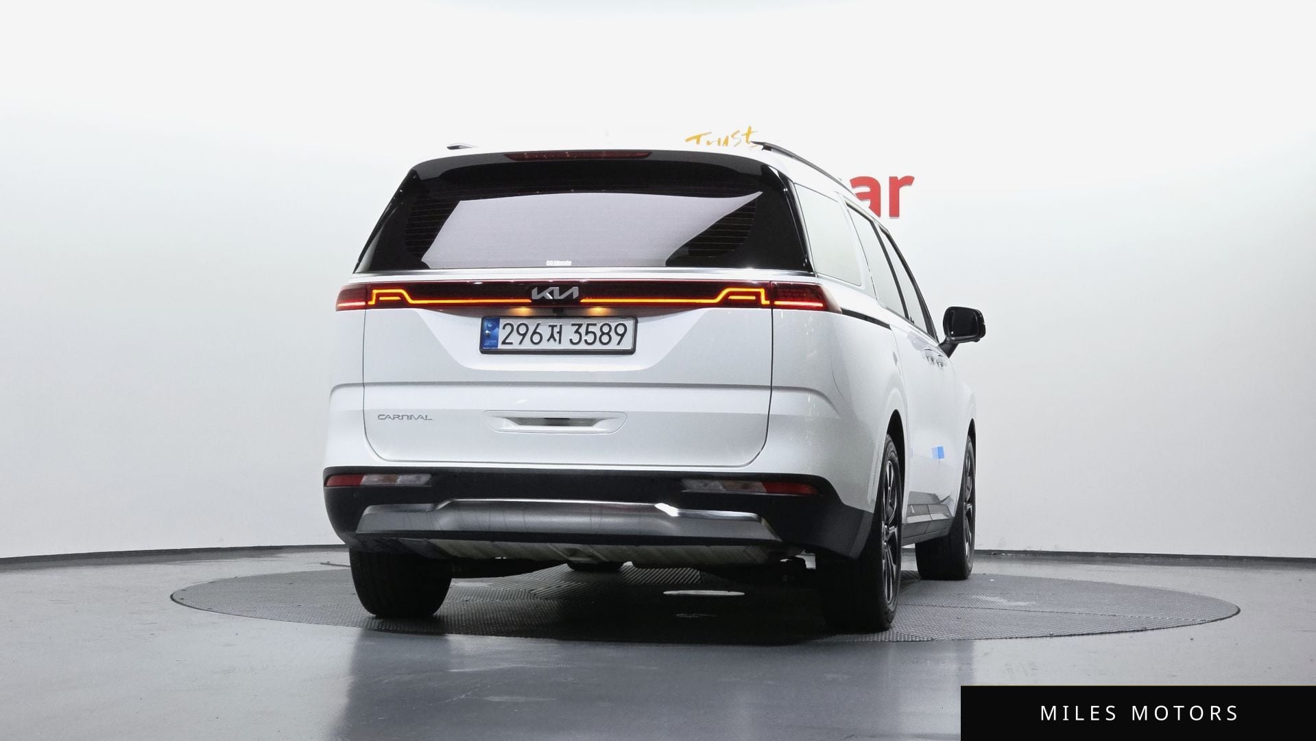Kia Carnival 2023 — миниатюра 4