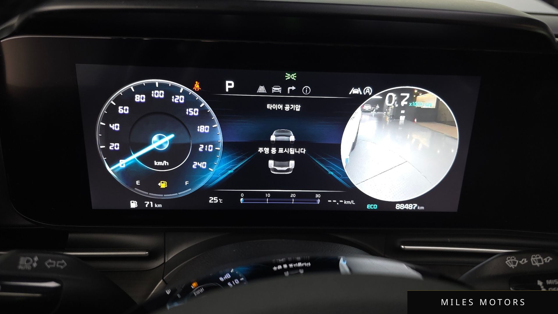 Kia Carnival 2023 — миниатюра 11