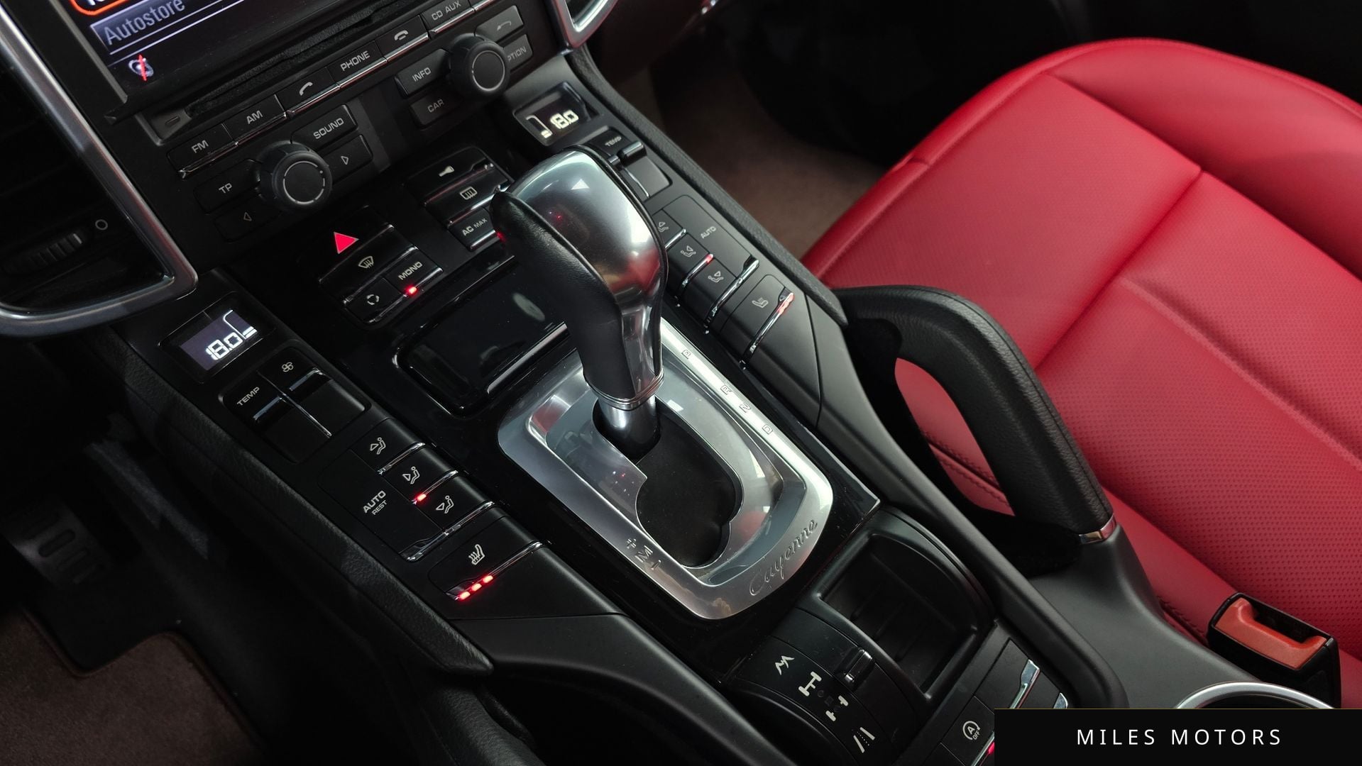 Porsche Cayenne 2012 — миниатюра 9