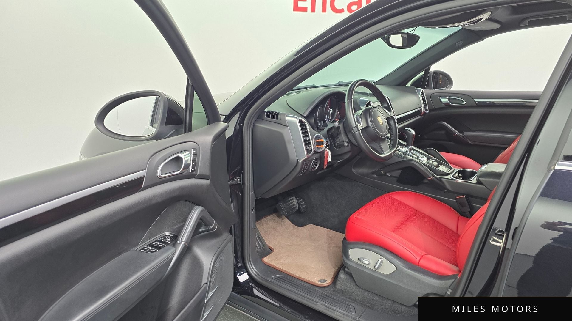 Porsche Cayenne 2012 — миниатюра 10