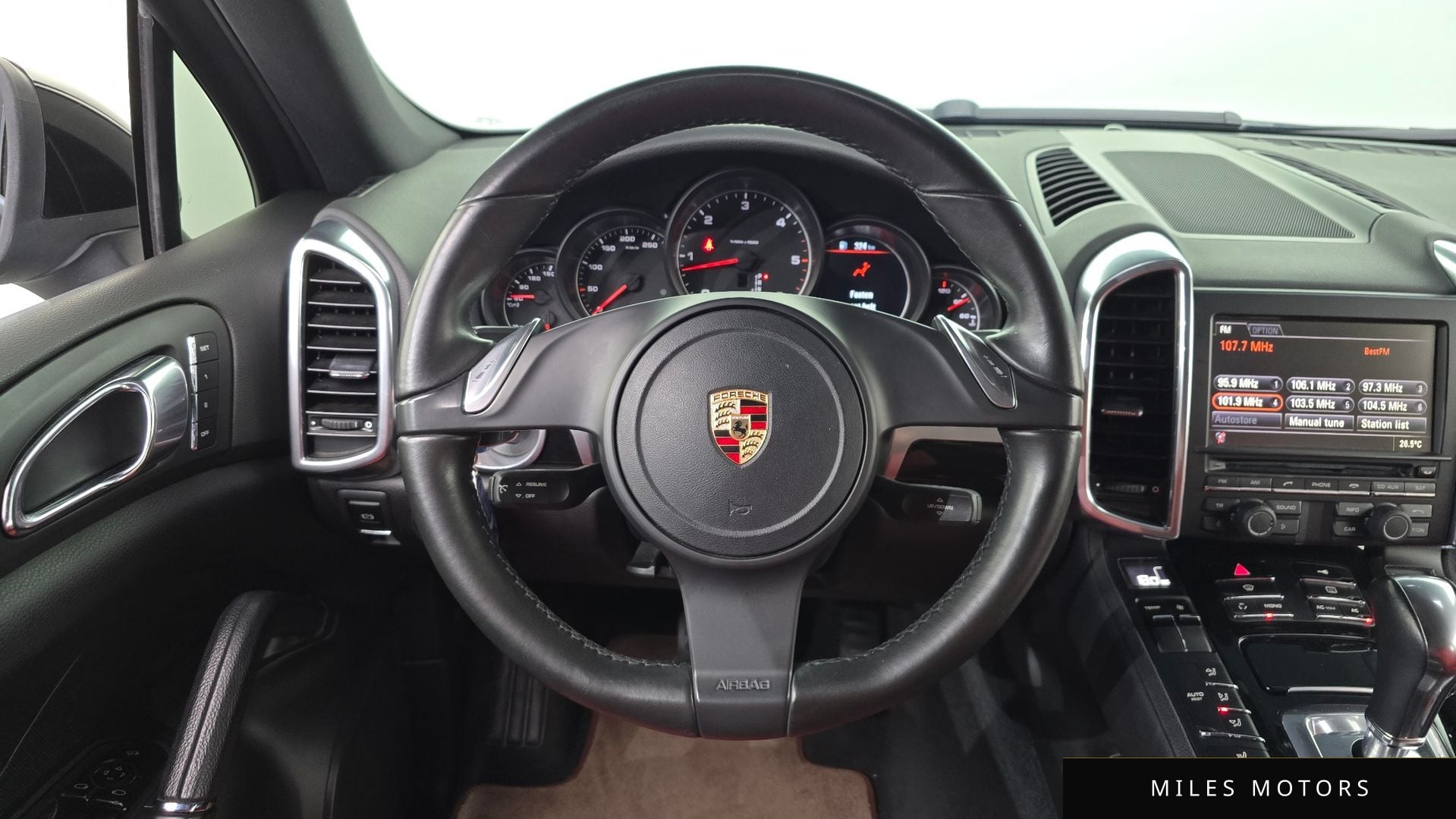 Porsche Cayenne 2012 — миниатюра 12