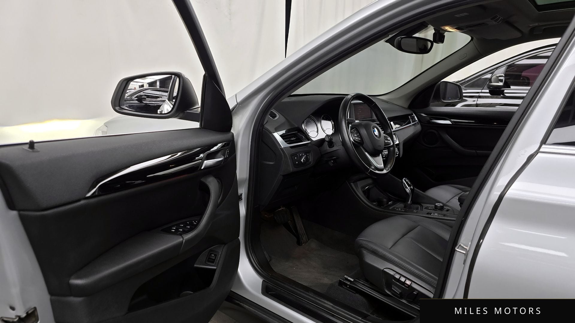 BMW X1 (F48) 2018 — миниатюра 10