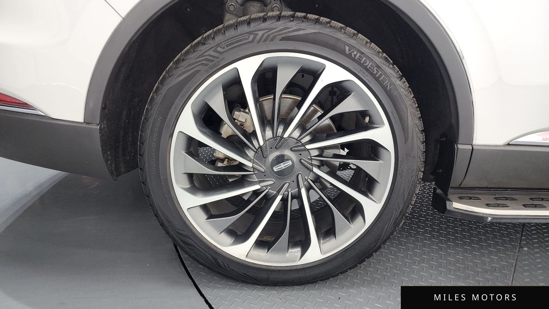 Lincoln Aviator 2021 — миниатюра 5