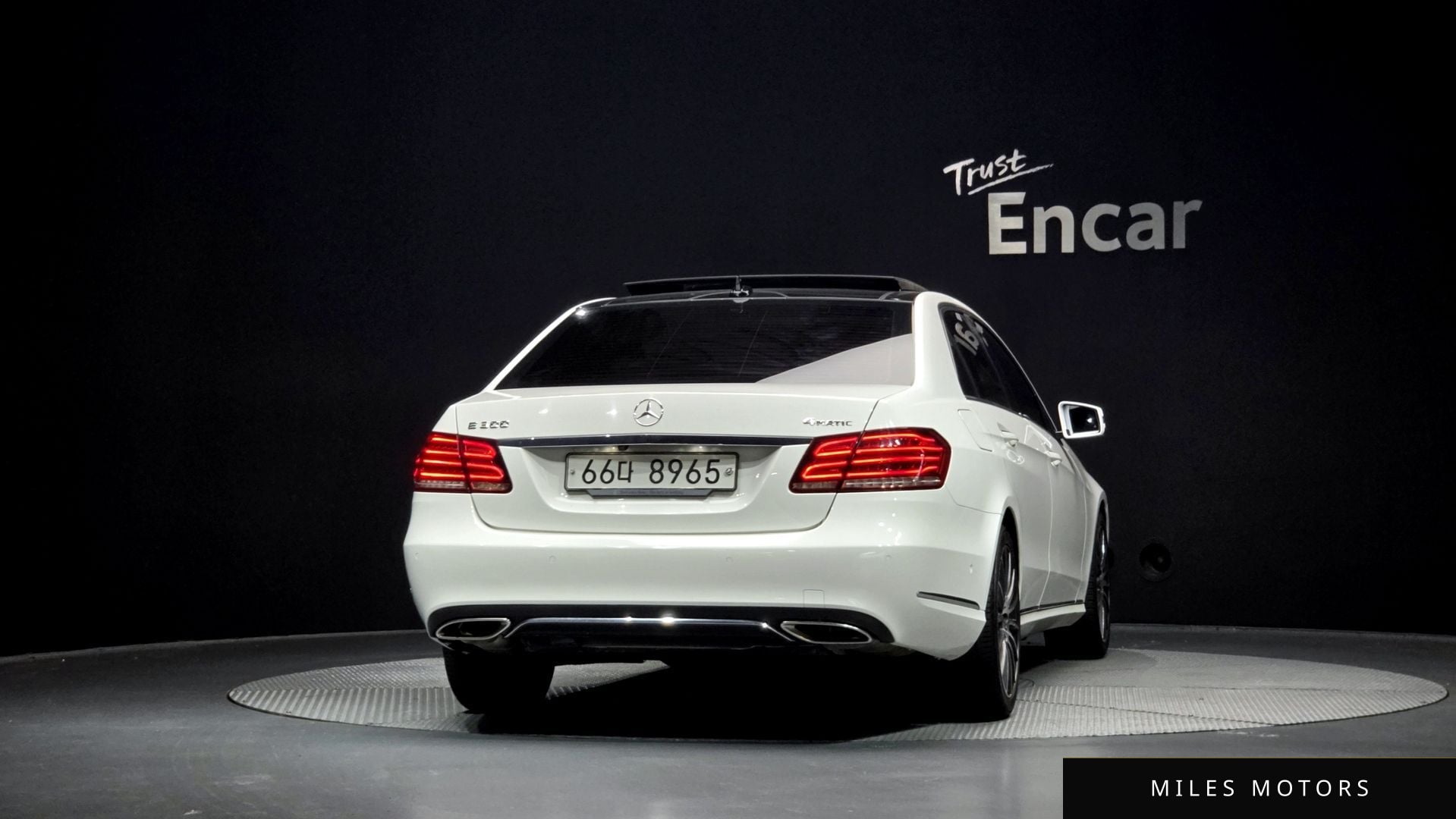 Mercedes-Benz E-Class W212 2014 — миниатюра 3