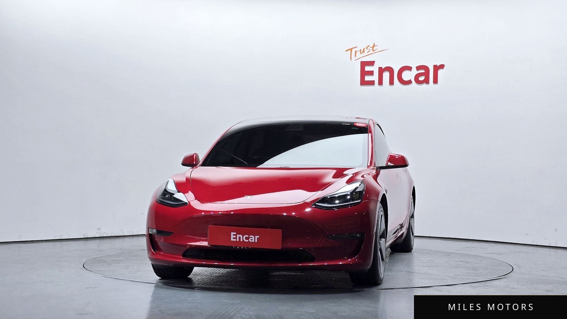 Tesla Model 3 2021 — миниатюра 3