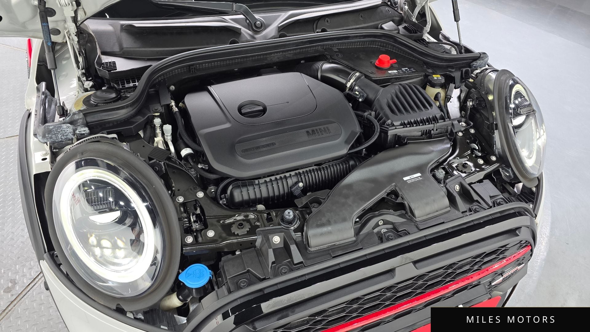 MINI Cooper S 2023 — миниатюра 6