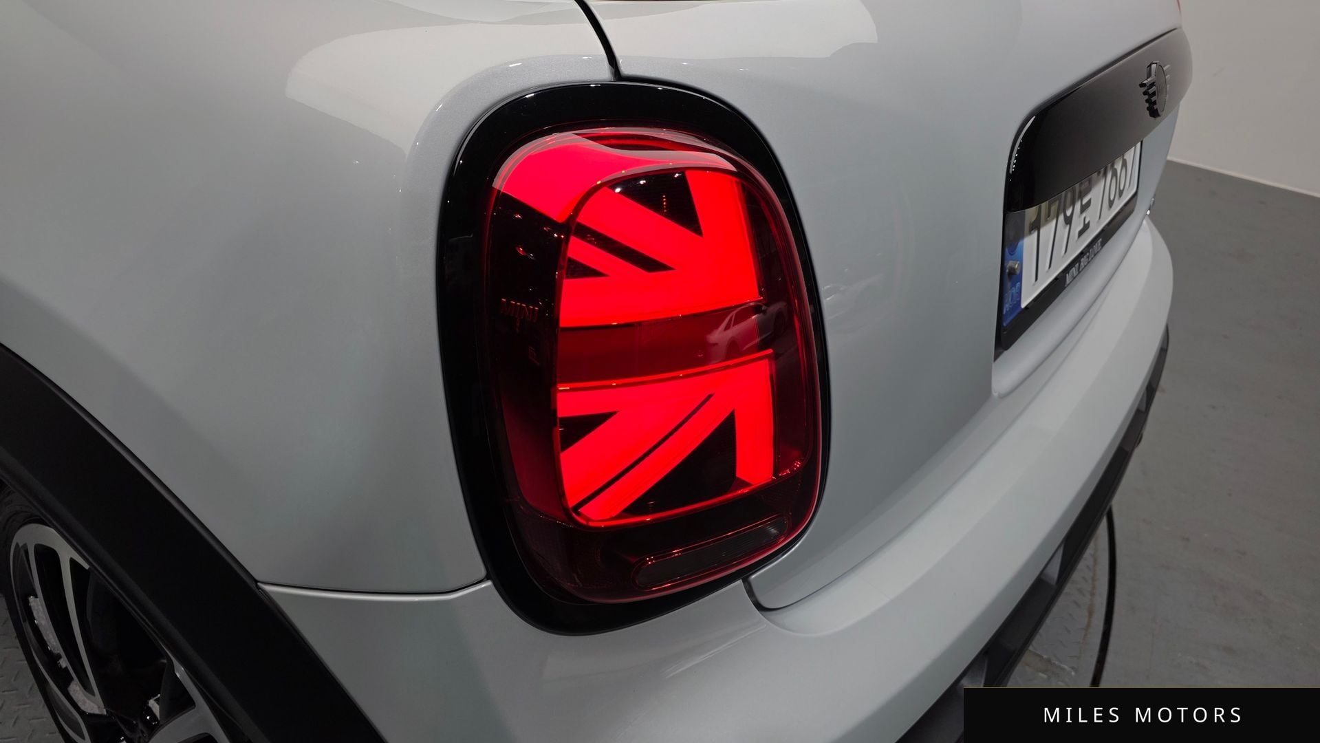 MINI Cooper S 2023 — миниатюра 9