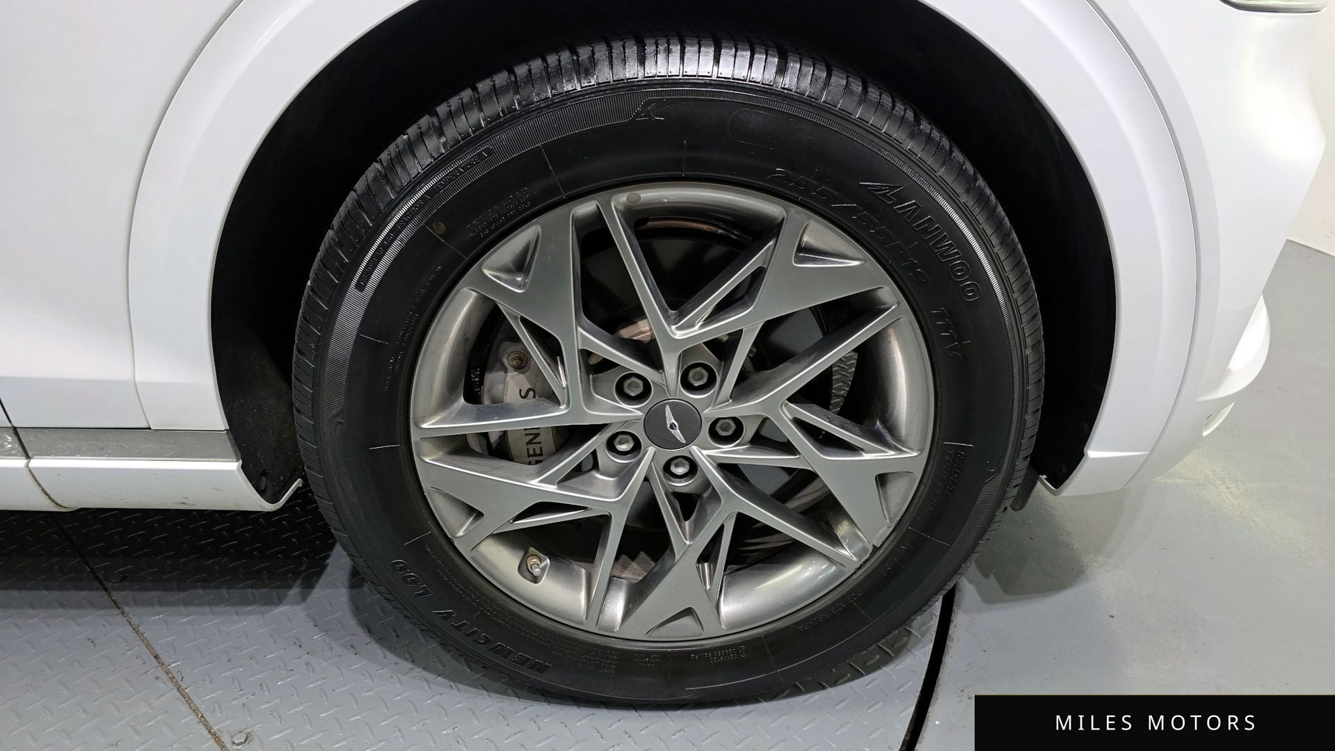 Genesis GV70 2024 — миниатюра 7