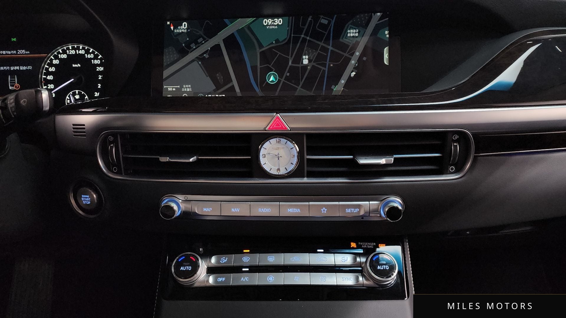 Genesis G90 2021 — миниатюра 10