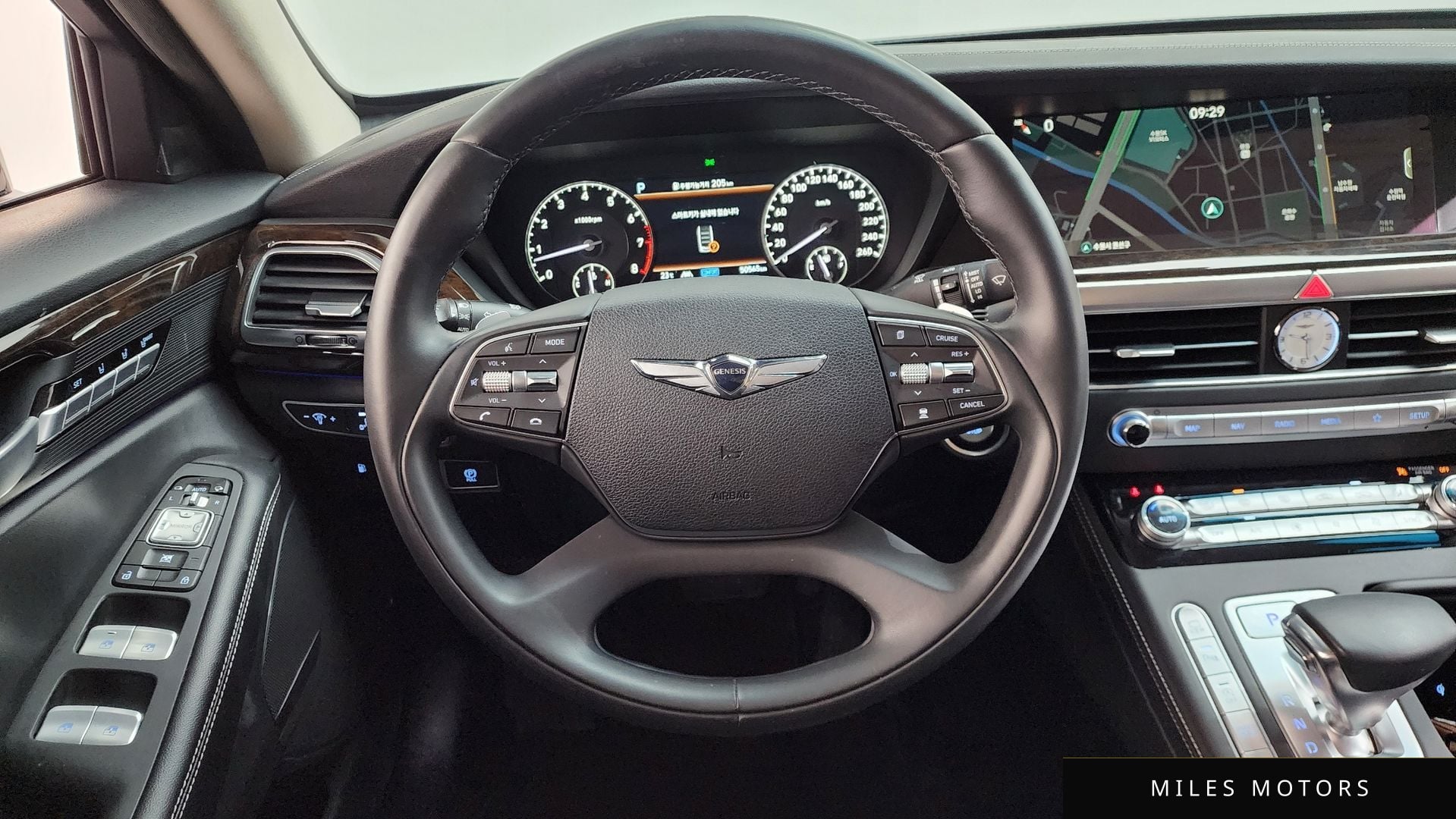Genesis G90 2021 — миниатюра 9