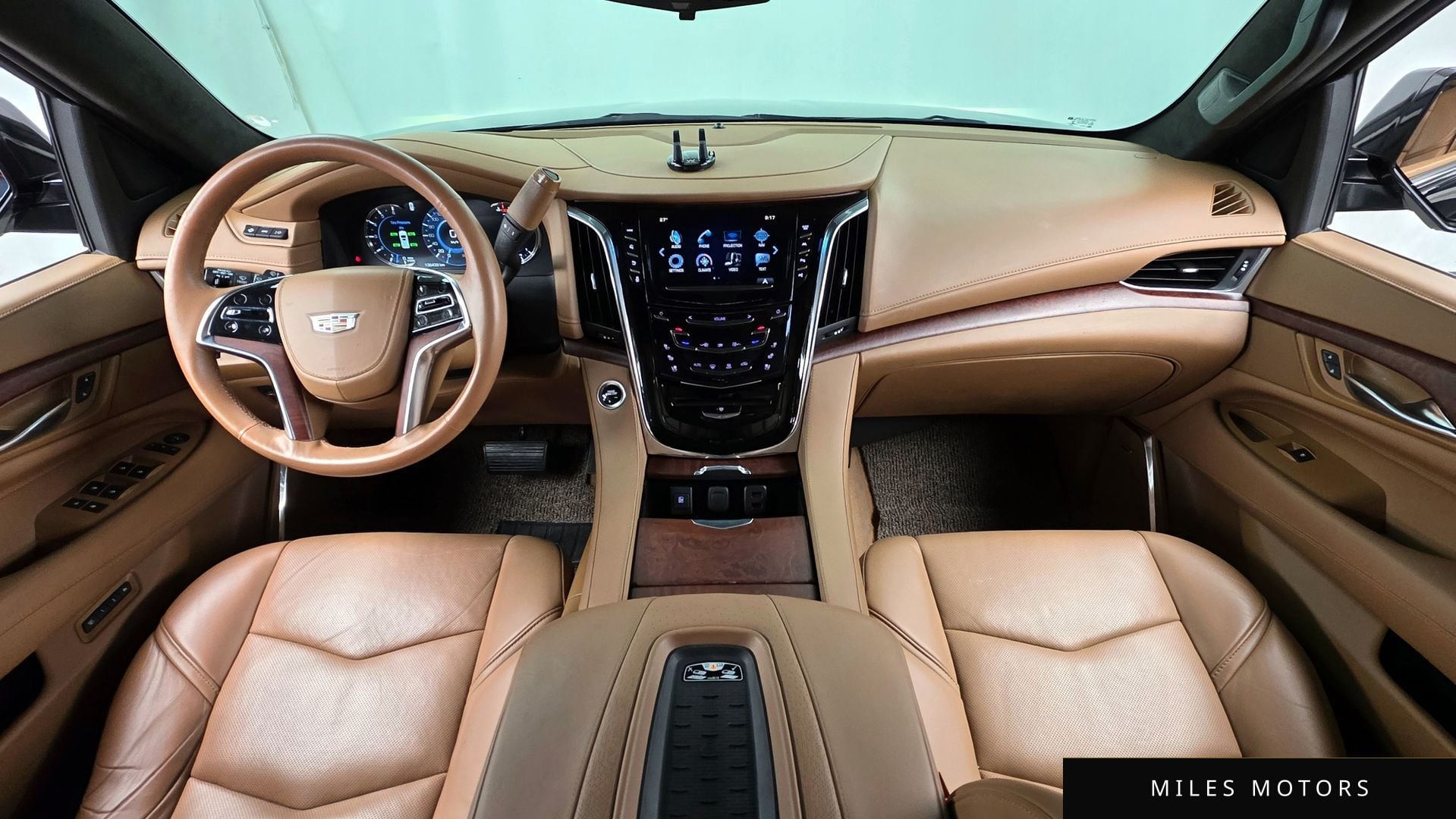 Cadillac Escalade 2017 — миниатюра 7
