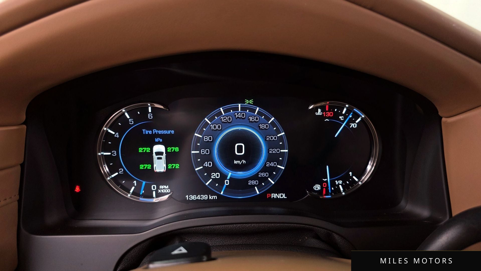 Cadillac Escalade 2017 — миниатюра 8