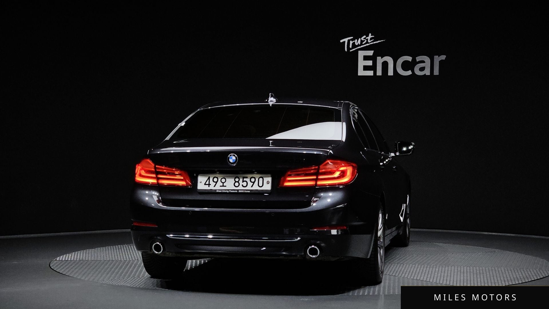 BMW 5 Series (G30) 2019 — миниатюра 4