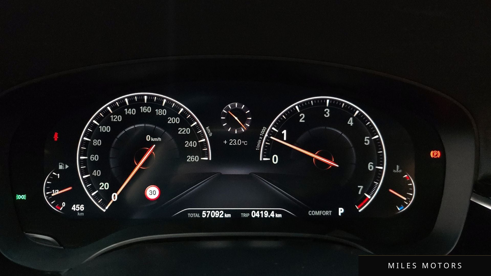 BMW 5 Series (G30) 2019 — миниатюра 11