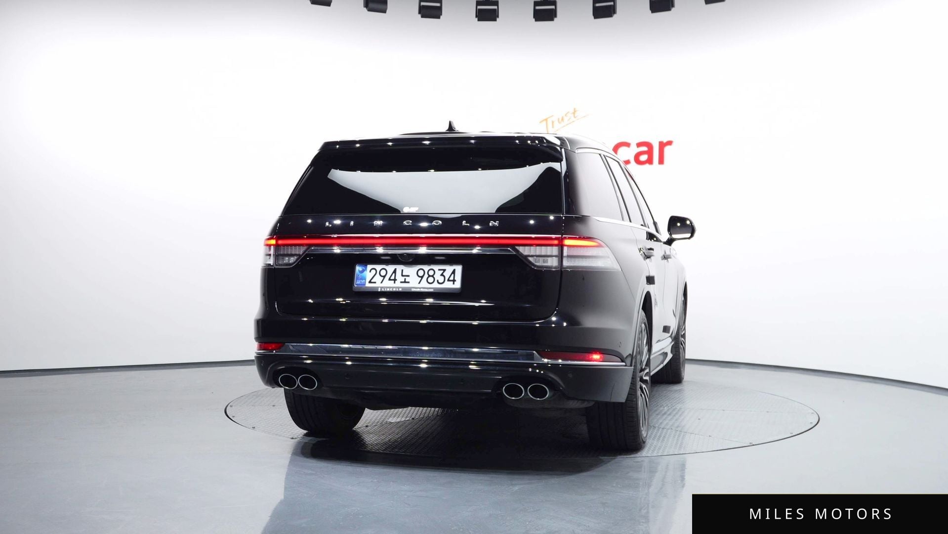 Lincoln Aviator 2023 — миниатюра 4