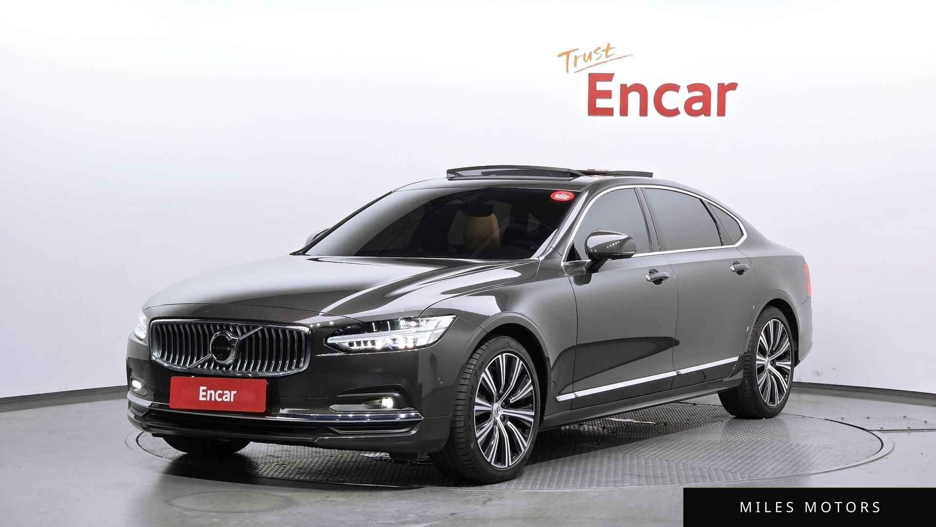 Volvo S90 2023 — фото 1 из 12