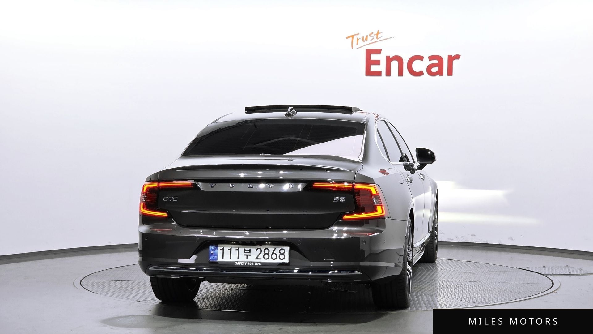 Volvo S90 2023 — миниатюра 4