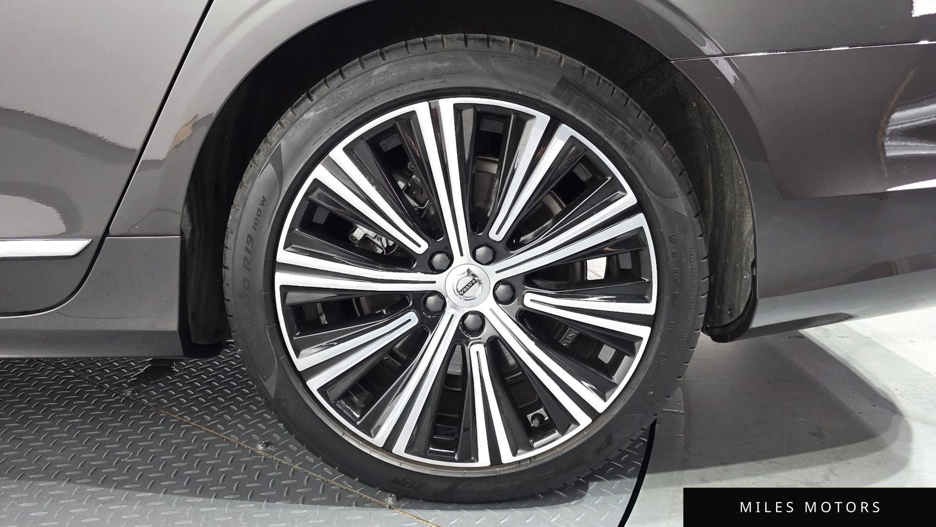 Volvo S90 2023 — миниатюра 7