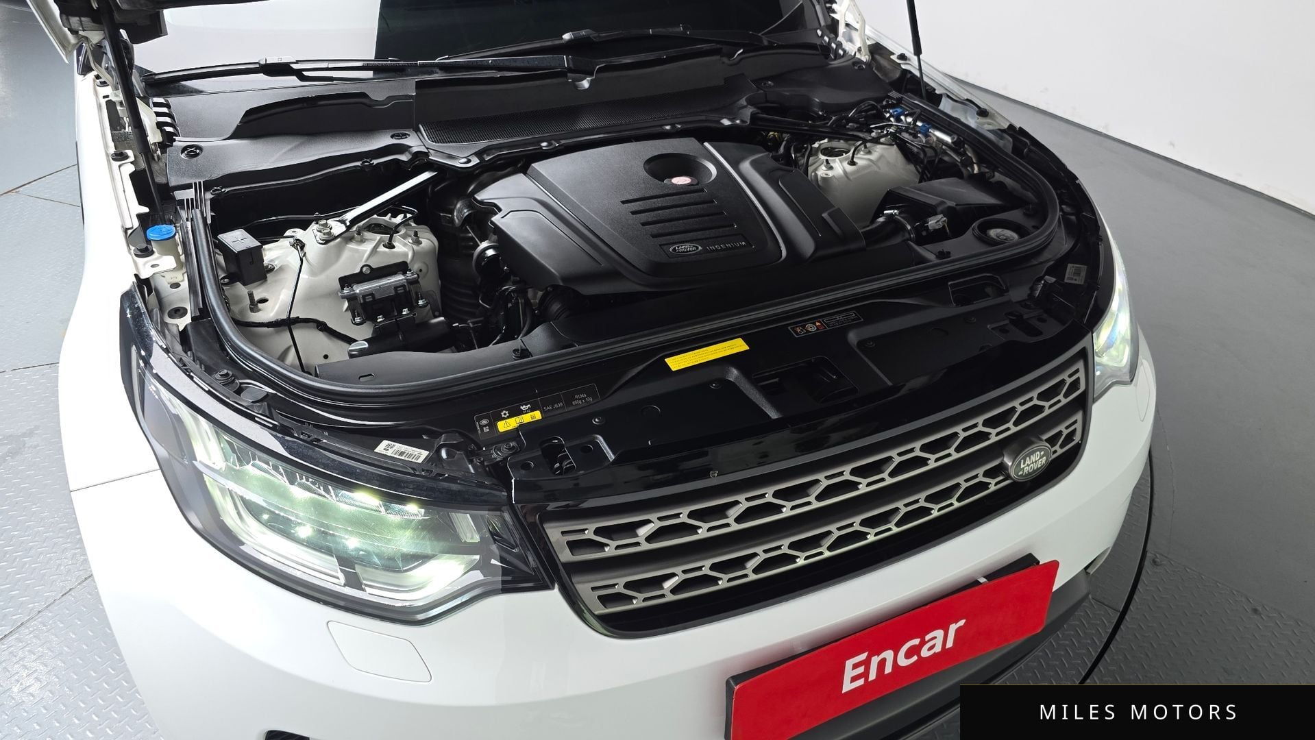 Land Rover Discovery 2018 — миниатюра 6