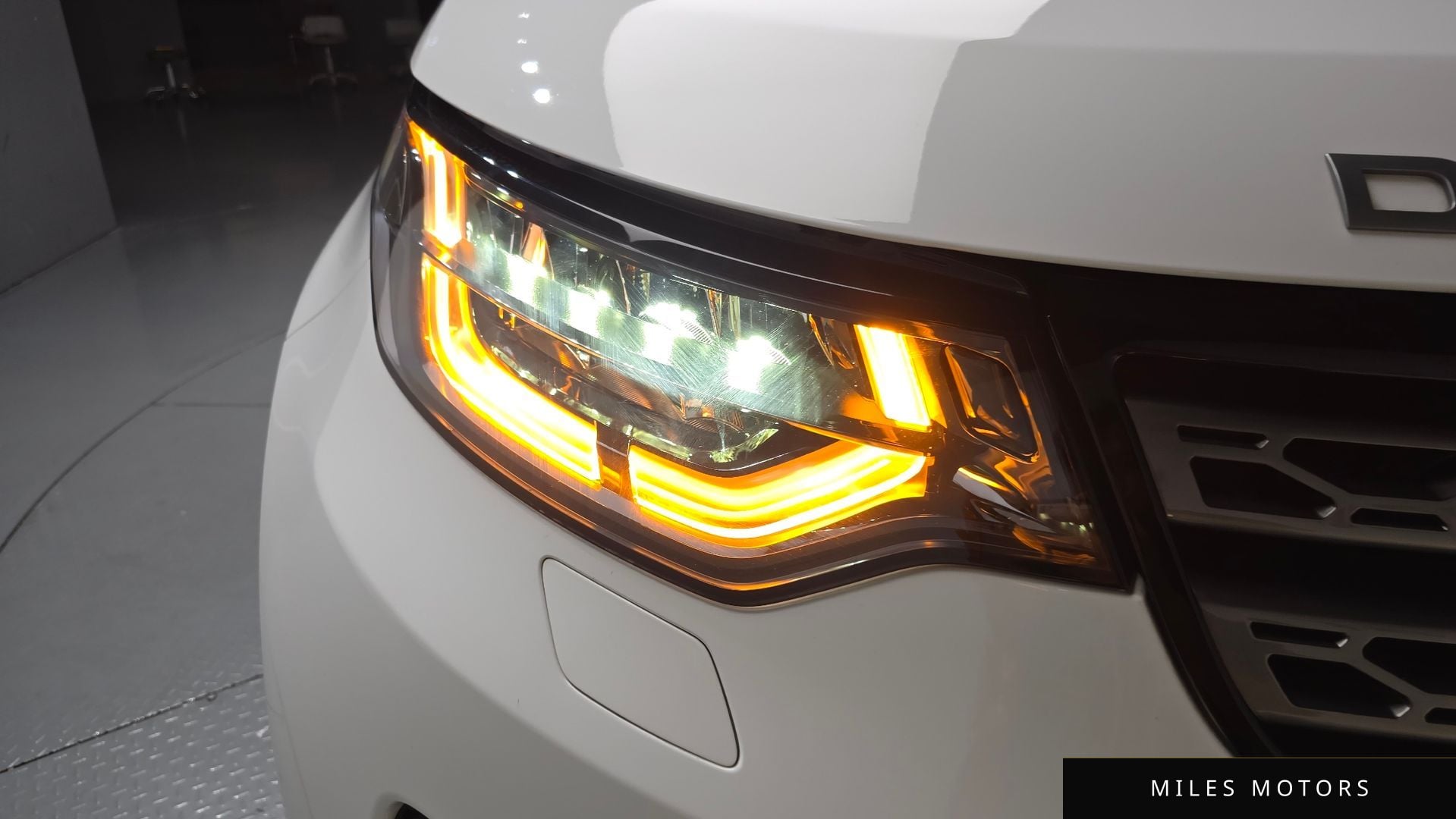 Land Rover Discovery 2018 — миниатюра 8