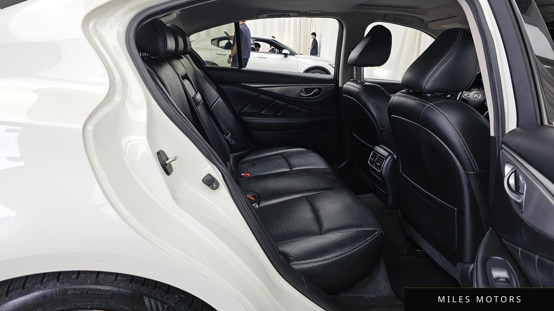 Infiniti Q50 2016 — миниатюра 12
